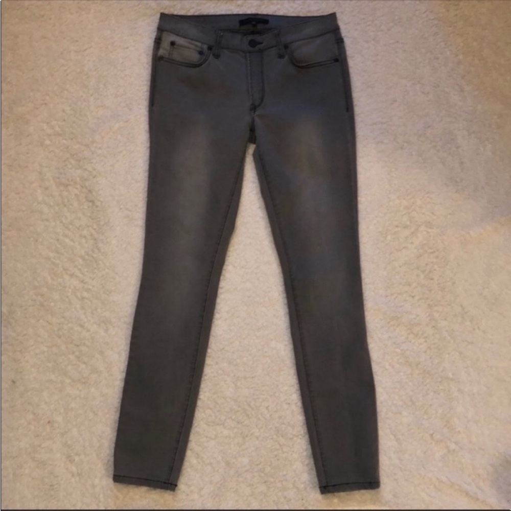 Dylan George Gray Jeans Carine Classic Skinny
Stretchy Size 26 Size 26